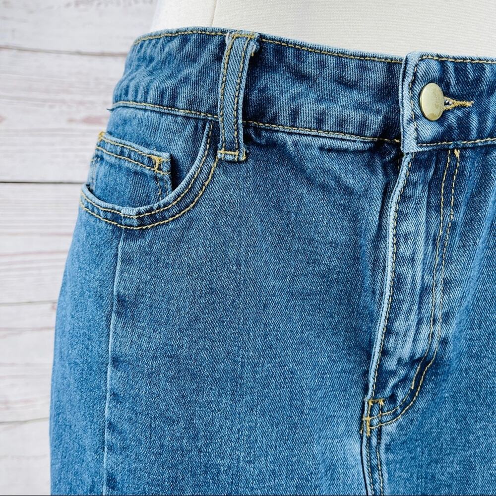 Forever 21 denim mini skirt raw hem large - Picture 2 of 7